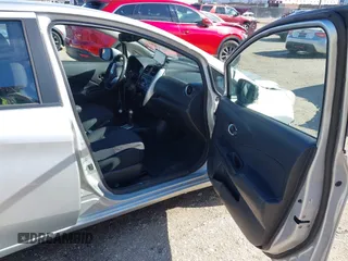 2015 Nissan Note S Plus z VIN 3N1CE2CP2FL402023, wystawiony jako IAAI lot #41461979 z przebiegiem 165 437 mil mil oraz . Historia ofert i sprzedaży dostępna na DreamBid. Obrazek 5.