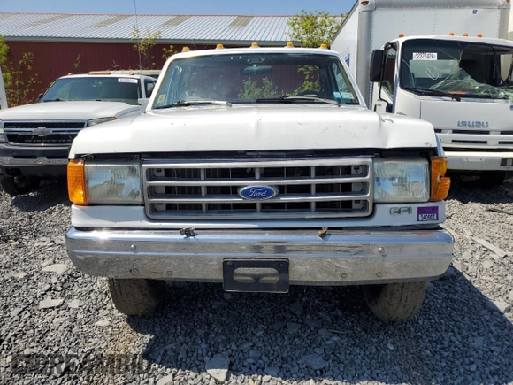 1991 Ford F-350 with VIN 1FDKF37HXMNA60280, listed as a Copart auction lot 56526745 with 53,953 mi miles and Salvage title. Bid and sale history available at DreamBid. Image 5.