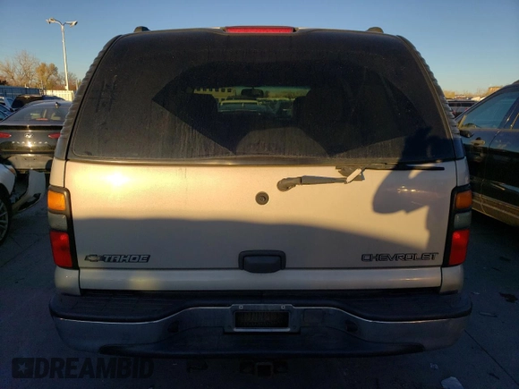 2004 Chevrolet Tahoe LS with VIN 1GNEK13V04J313893, listed as a Copart auction lot 80856084 with 221,858 mi miles and Clean Title. Bid and sale history available at carsss.com. Image 6.