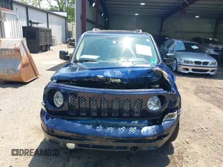 2017 Jeep Patriot High Altitude с VIN 1C4NJPFA7HD200616, выставлен на аукционе IAAI как лот 42552905 с пробегом 191 230 миль миль и . История ставок и продаж доступна на DreamBid. Изображение 6.