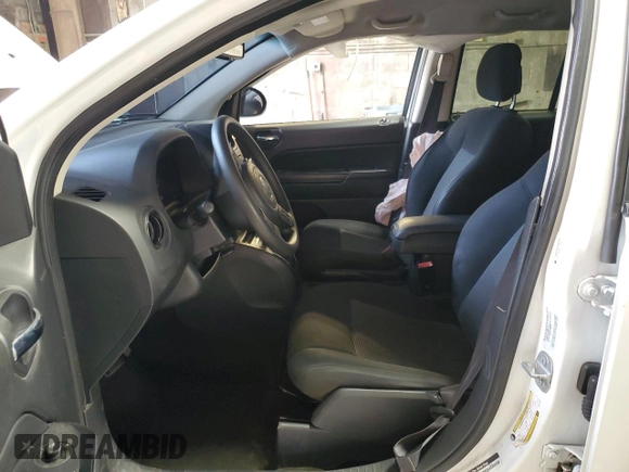 2016 Jeep Compass Sport with VIN 1C4NJDBB7GD627029, listed as a Copart auction lot 58745075 with 108,175 mi miles and Salvage title. Bid and sale history available at DreamBid. Image 7.