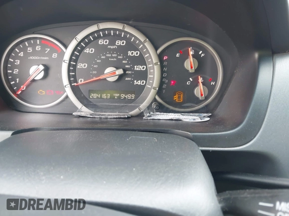 2006 Honda Pilot EX with VIN 5FNYF18426B014815, listed as a IAAI auction lot 42109149 with 284,163 mi miles and . Bid and sale history available at DreamBid. Image 7.