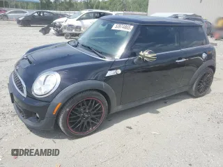 2011 MINI Hardtop S with VIN WMWSV3C53BTY20316, listed as a Copart auction lot 53974865 with 102,235 mi miles and Salvage Title. Bid and sale history available at DreamBid. Image 1.