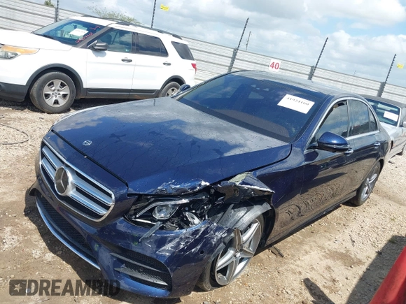 2019 Mercedes-Benz E 450 z VIN WDDZF6JB3KA508944, wystawiony jako IAAI lot #41924160 z przebiegiem 62 302 mil mil oraz . Historia ofert i sprzedaży dostępna na DreamBid. Obrazek 17.