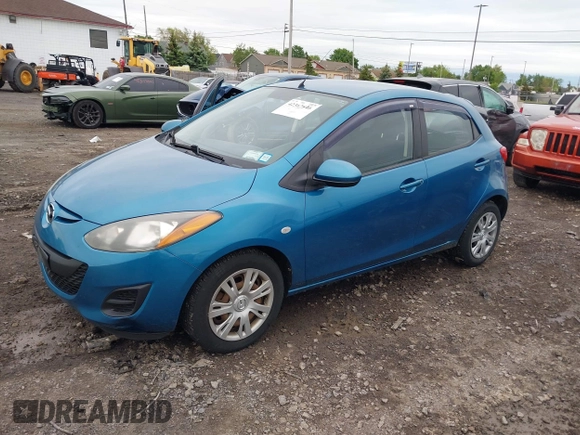 2012 Mazda 2 Sport z VIN JM1DE1KY7C0141308, wystawiony jako IAAI lot #42362946 z przebiegiem 125 424 mil mil oraz . Historia ofert i sprzedaży dostępna na DreamBid. Obrazek 17.