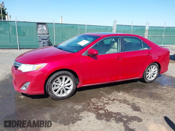 2012 Toyota Camry SE with VIN 4T1BK1FK2CU522980, listed as a IAAI auction lot 42048620 with 262,190 mi miles. Bid and sale history available at carsss.com. Image 14.