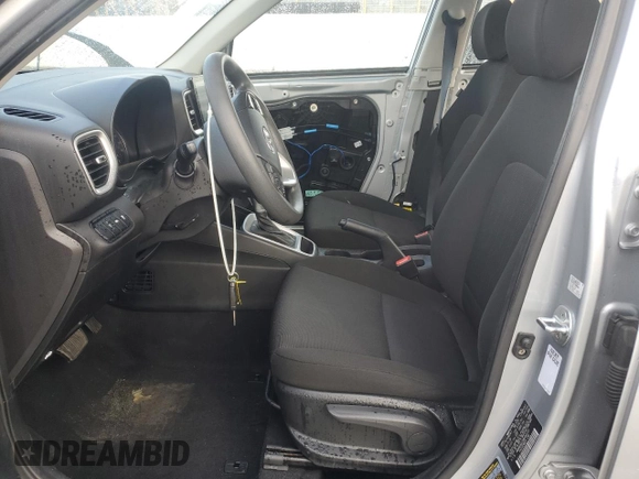 2021 Hyundai Venue SE with VIN KMHRB8A33MU069722, listed as a Copart auction lot 42709195 with 62,056 mi miles and Salvage Title. Bid and sale history available at DreamBid. Image 7.
