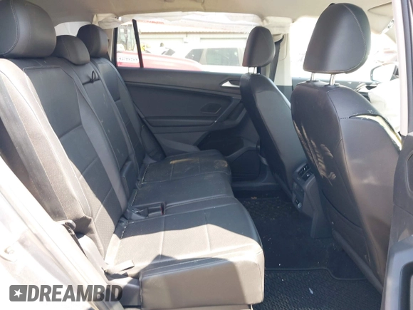 2020 Volkswagen Tiguan SE with VIN 3VV2B7AX4LM074385, listed as a IAAI auction lot 42063842 with 101,092 mi miles and . Bid and sale history available at DreamBid. Image 8.