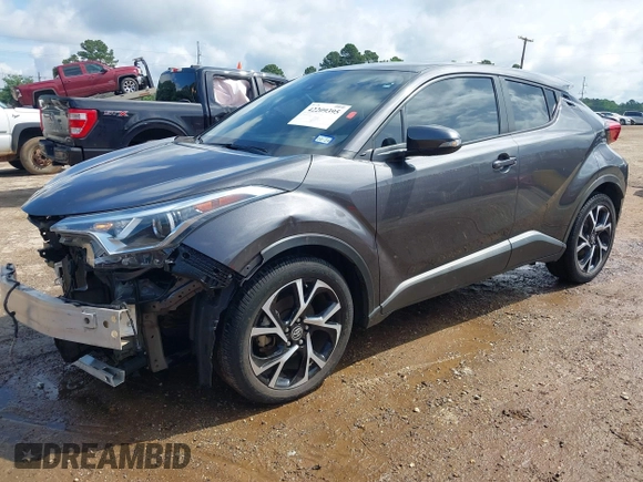 2018 Toyota C-HR XLE z VIN NMTKHMBX5JR045242, wystawiony jako IAAI lot #42209395 z przebiegiem 78 755 mil mil oraz . Historia ofert i sprzedaży dostępna na DreamBid. Obrazek 18.
