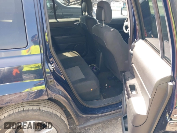 2016 Jeep Patriot Latitude с VIN 1C4NJPFB9GD812128, выставлен на аукционе IAAI как лот 42156265 с пробегом 120 688 миль миль и . История ставок и продаж доступна на DreamBid. Изображение 8.