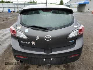 2012 Mazda 3 i Touring z VIN JM1BL1L82C1684247, wystawiony jako Copart lot #56695975 z przebiegiem 229 778 mil mil oraz Szkoda całkowita • Salvage title. Historia ofert i sprzedaży dostępna na DreamBid. Obrazek 6.