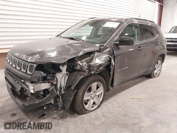 2022 Jeep Compass Latitude z VIN 3C4NJCBB1NT228814, wystawiony jako IAAI lot #41420501 z przebiegiem 36 993 mil mil oraz . Historia ofert i sprzedaży dostępna na DreamBid. Obrazek 17.