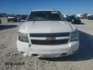 2014 Chevrolet Suburban LTZ with VIN 1GNSCKE02ER105377, listed as a Copart auction lot 76697154 with 229,461 mi miles and Salvage title. Bid and sale history available at DreamBid. Image 8.