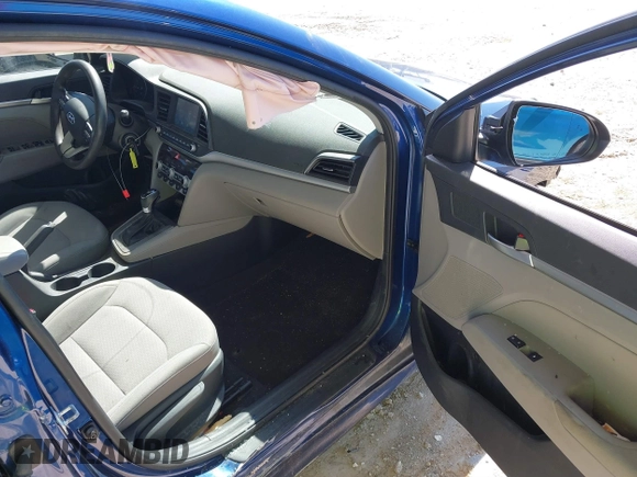 2020 Hyundai Elantra Value Edition z VIN 5NPD84LFXLH612750, wystawiony jako IAAI lot #41674279 z przebiegiem 88 179 mil mil oraz . Historia ofert i sprzedaży dostępna na DreamBid. Obrazek 5.