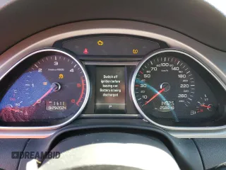 2014 Audi Q7 z VIN WA1DMCFE7ED013445, wystawiony jako Copart lot #49582255 z przebiegiem 258 648 mil mil oraz Szkoda całkowita • Salvage title. Historia ofert i sprzedaży dostępna na DreamBid. Obrazek 9.