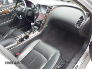 2014 Infiniti Q50 with VIN JN1BV7AP0EM681679, listed as a IAAI auction lot 41371773 with 141,940 mi miles. Bid and sale history available at carsss.com. Image 5.