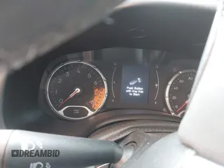 2018 Jeep Renegade Latitude с VIN ZACCJABB0JPH61945, выставлен на аукционе IAAI как лот 42165795 с пробегом Не указан миль и . История ставок и продаж доступна на DreamBid. Изображение 14.