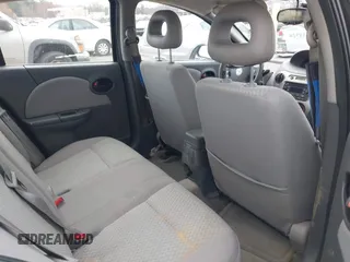 2005 Saturn ION ION 2 z VIN 1G8AJ54F05Z178825, wystawiony jako IAAI lot #41834926 z przebiegiem 181 335 mil mil oraz . Historia ofert i sprzedaży dostępna na DreamBid. Obrazek 8.