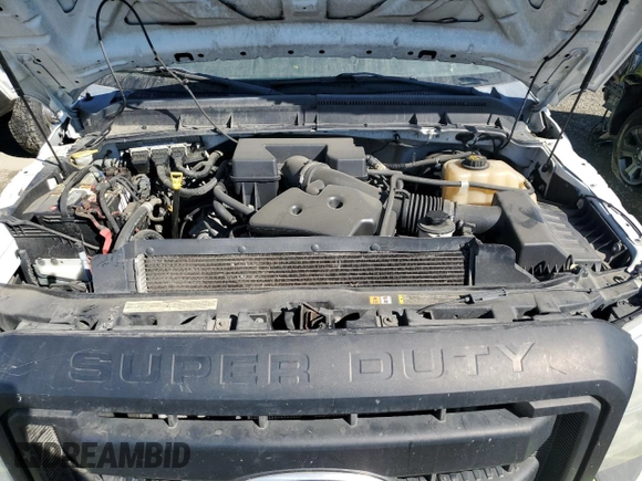 2011 Ford F-250 XL with VIN 1FDBF2A6XBEC36534, listed as a Copart auction lot 73256404 with 302,376 mi miles and Clean title. Bid and sale history available at DreamBid. Image 11.