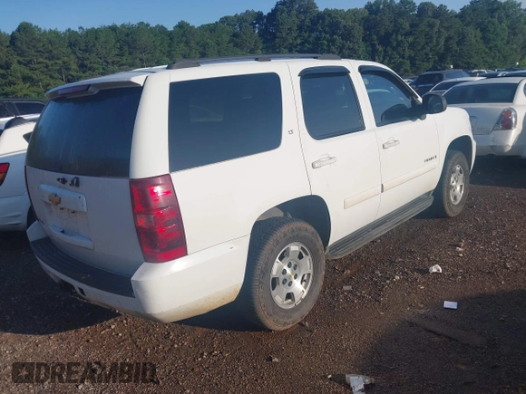 2007 Chevrolet Tahoe LT z VIN 1GNEK13047R111746, wystawiony jako IAAI lot #42511260 z przebiegiem 183 783 mil mil oraz . Historia ofert i sprzedaży dostępna na DreamBid. Obrazek 4.