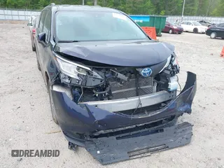2021 Toyota Sienna LE z VIN 5TDKRKEC4MS024401, wystawiony jako IAAI lot #42043932 z przebiegiem 37 417 mil mil oraz . Historia ofert i sprzedaży dostępna na DreamBid. Obrazek 6.