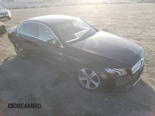 2018 Mercedes-Benz E-Class E 300 with VIN WDDZF4JB9JA320495, listed as a Copart auction lot 40448373 with 48,435 mi miles. Bid and sale history available at carsss.com. Image 4.