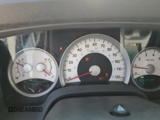 2004 Dodge Durango Limited z VIN 1D8HD58D74F238363, wystawiony jako Copart lot #59510235 z przebiegiem 235 587 mil mil oraz Nie do naprawy • Non repairable. Historia ofert i sprzedaży dostępna na DreamBid. Obrazek 9.