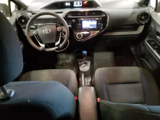 2018 Toyota Prius One with VIN JTDKDTB33J1613084, listed as a Copart auction lot 53308655 with 70,509 mi miles and Clean Title. Bid and sale history available at DreamBid. Image 8.