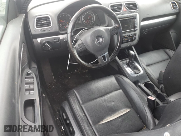 2012 Volkswagen Eos Komfort с VIN WVWBW7AH0CV005114, выставлен на аукционе Copart как лот 58971525 с пробегом 120 428 миль миль и Чистый • Clean title. История ставок и продаж доступна на DreamBid. Изображение 8.