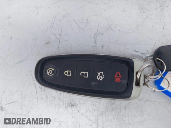 2019 Ford Escape Titanium z VIN 1FMCU9J99KUA18880, wystawiony jako IAAI lot #40830436 z przebiegiem 117 499 mil mil oraz . Historia ofert i sprzedaży dostępna na DreamBid. Obrazek 11.