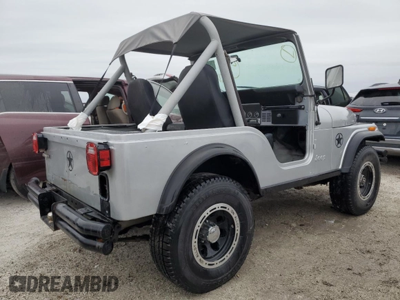 1982 Jeep CJ z VIN 1JCBM85A4CT007872, wystawiony jako Copart lot #75417314 z przebiegiem 124 375 mil mil oraz Szkoda całkowita • Salvage title. Historia ofert i sprzedaży dostępna na DreamBid. Obrazek 3.