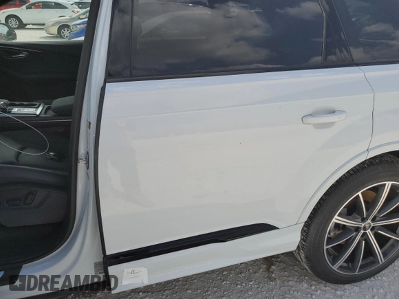 2023 Audi Q7 Prestige with VIN WA1VXBF70PD002040, listed as a Copart auction lot 75412834 with 3,809 mi miles and Non repairable. Bid and sale history available at DreamBid. Image 13.