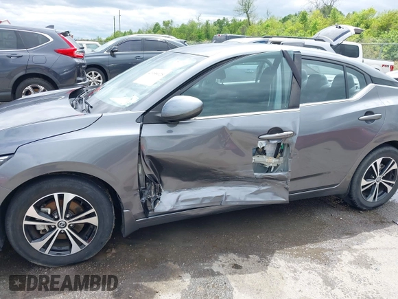 2022 Nissan Sentra SV with VIN 3N1AB8CVXNY250088, listed as a IAAI auction lot 41958028 with 36,740 mi miles and . Bid and sale history available at DreamBid. Image 6.