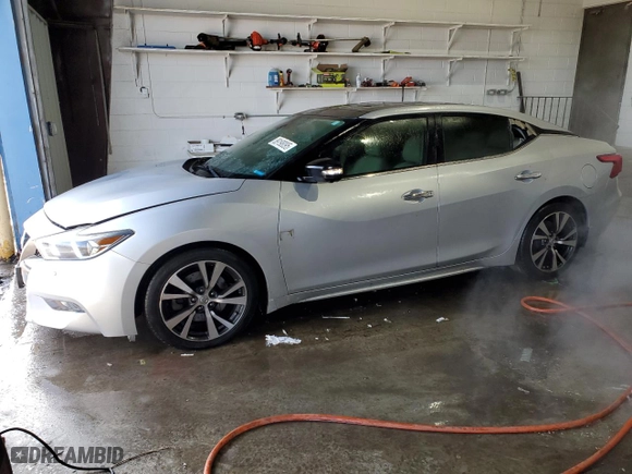 2016 Nissan Maxima 3.5 Platinum with VIN 1N4AA6AP2GC393403, listed as a Copart auction lot 89198095 with 49,692 mi miles and Salvage Title. Bid and sale history available at carsss.com. Image 1.