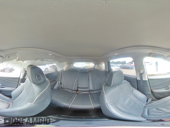 2019 Acura RDX Advance with VIN 5J8TC1H79KL017216, listed as a Copart auction lot 61221175 with 20,449 mi miles and Salvage title. Bid and sale history available at DreamBid. Image 15.