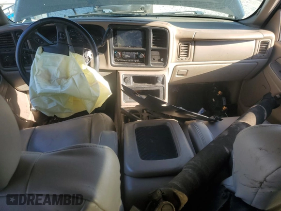 2005 Chevrolet Tahoe Z71 with VIN 1GNEK13T95R215074, listed as a Copart auction lot 74262994 with 0 mi miles and Salvage Title. Bid and sale history available at carsss.com. Image 8.