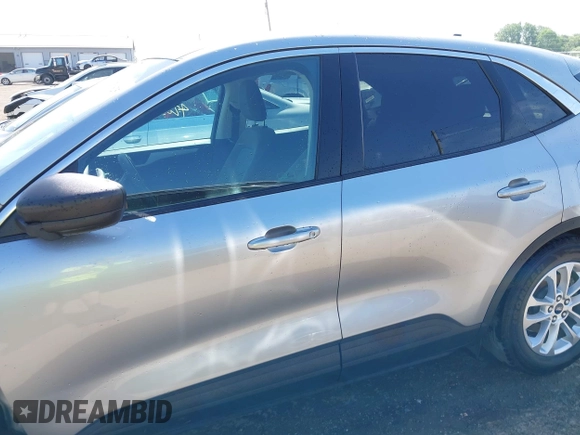2022 Ford Escape SE with VIN 1FMCU0G64NUA25622, listed as a IAAI auction lot 42259825 with 100,651 mi miles and . Bid and sale history available at DreamBid. Image 15.