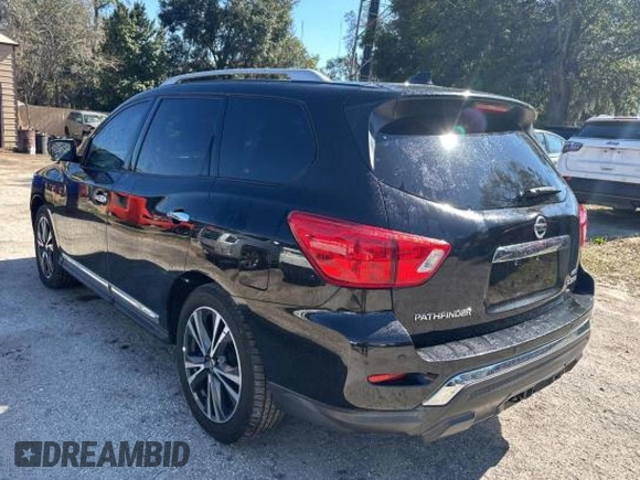 2020 Nissan Pathfinder Platinum with VIN 5N1DR2DM2LC586652, listed as a Copart auction lot 45931825 with 109,954 mi miles and Clean Title. Bid and sale history available at carsss.com. Image 3.