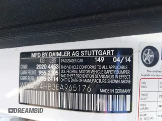 2014 Mercedes-Benz C C 250 Sport with VIN WDDGF4HB3EA965176, listed as a IAAI auction lot 41870150 with 211,085 mi miles. Bid and sale history available at carsss.com. Image 9.