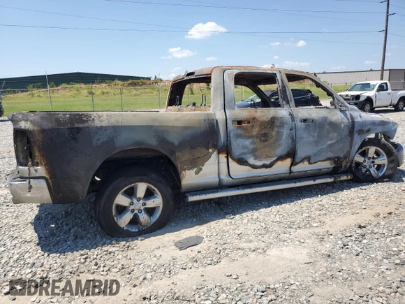 2015 Ram 1500 Big Horn z VIN 1C6RR7TM5FS679448, wystawiony jako Copart lot #67374154 z przebiegiem Nie podano mil oraz Nie do naprawy • Non repairable. Historia ofert i sprzedaży dostępna na DreamBid. Obrazek 3.