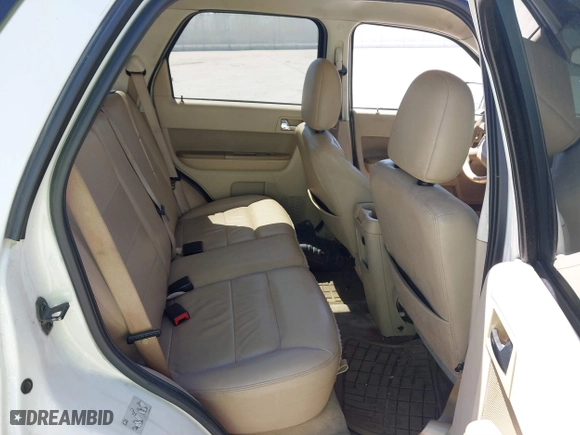 2011 Ford Escape Limited with VIN 1FMCU0E70BKB63399, listed as a IAAI auction lot 41862288 with 238,822 mi miles. Bid and sale history available at carsss.com. Image 8.