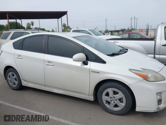 2011 Toyota Prius I with VIN JTDKN3DU3B0311577, listed as a IAAI auction lot 42126386 with 165,567 mi miles. Bid and sale history available at carsss.com. Image 13.