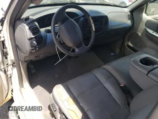 2002 Ford F-150 с VIN 1FTRX18WX2KB57236, выставлен на аукционе Copart как лот 62033015 с пробегом Не указан миль и Чистый • Clean title. История ставок и продаж доступна на DreamBid. Изображение 8.