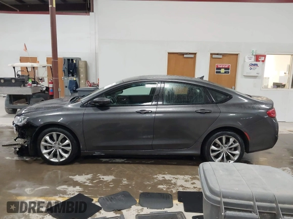 2016 Chrysler 200 S with VIN 1C3CCCBB4GN151123, listed as a IAAI auction lot 41838034 with 97,336 mi miles. Bid and sale history available at carsss.com. Image 14.