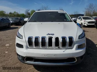 2015 Jeep Cherokee Limited with VIN 1C4PJMDS4FW510095, listed as a Copart auction lot 54258235 with 100,464 mi miles and Clean Title. Bid and sale history available at carsss.com. Image 5.