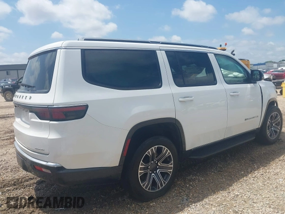 2024 Jeep Wagoneer Series II with VIN 1C4SJUBP0RS126254, listed as a IAAI auction lot 42642697 with 54,258 mi miles and . Bid and sale history available at DreamBid. Image 4.