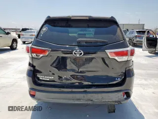 2014 Toyota Highlander LE z VIN 5TDZARFH0ES008478, wystawiony jako Copart lot #59300555 z przebiegiem 117 163 mil mil oraz Szkoda całkowita • Salvage title. Historia ofert i sprzedaży dostępna na DreamBid. Obrazek 6.