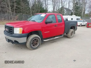 2007 GMC Sierra 1500 SLE1 z VIN 1GTEK19C17E503598, wystawiony jako IAAI lot #42088438 z przebiegiem 222 382 mil mil oraz . Historia ofert i sprzedaży dostępna na DreamBid. Obrazek 2.