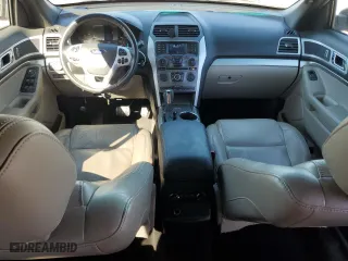 2012 Ford Explorer XLT with VIN 1FMHK7D87CGA34725, listed as a Copart auction lot 49584225 with 124,570 mi miles and Salvage Title. Bid and sale history available at carsss.com. Image 8.