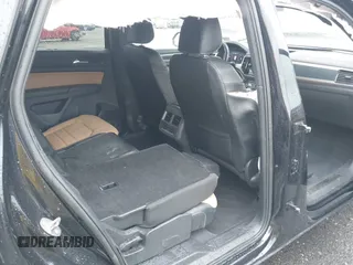 2020 Volkswagen Atlas SEL Premium z VIN 1V2NE2CA6LC219893, wystawiony jako IAAI lot #42252993 z przebiegiem 65 293 mil mil oraz . Historia ofert i sprzedaży dostępna na DreamBid. Obrazek 8.